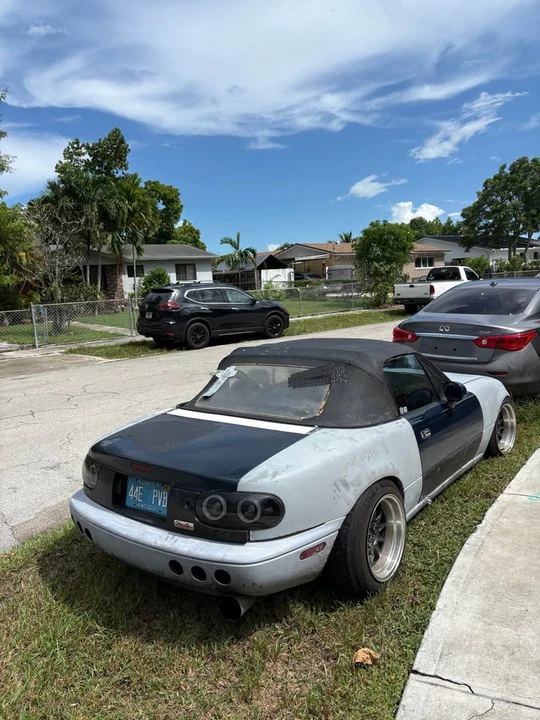 1990 Mazda NA MX-5 Miata - Image 3 of 3