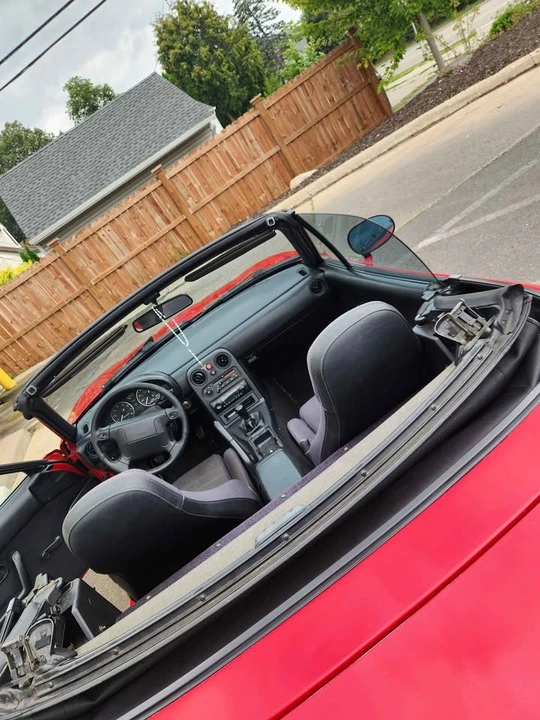 1990 Mazda NA MX-5 Miata - Image 10 of 10
