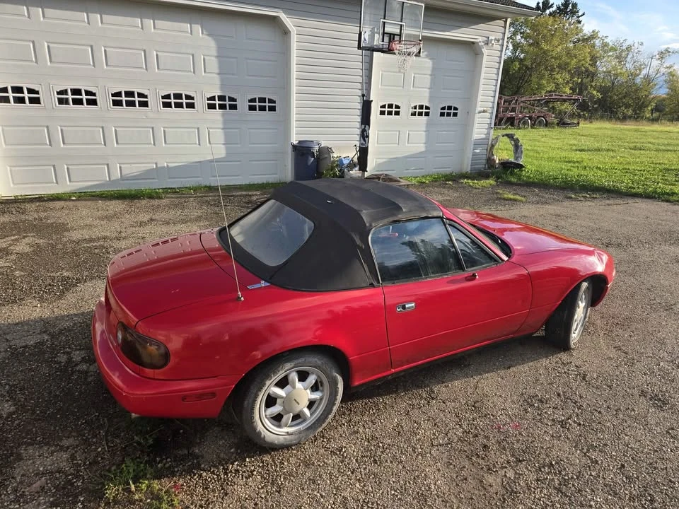 1990 Mazda NA MX-5 Miata - Image 6 of 11