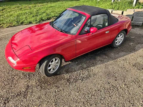 1990 Mazda MX-5 Miata RF