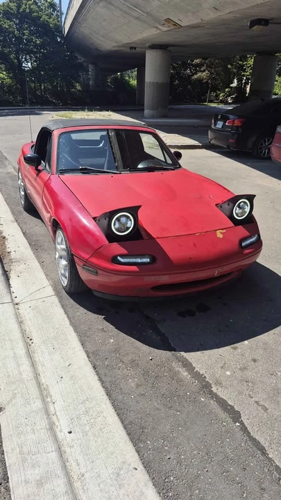 1990 Mazda NA MX-5 Miata - Image 5 of 9