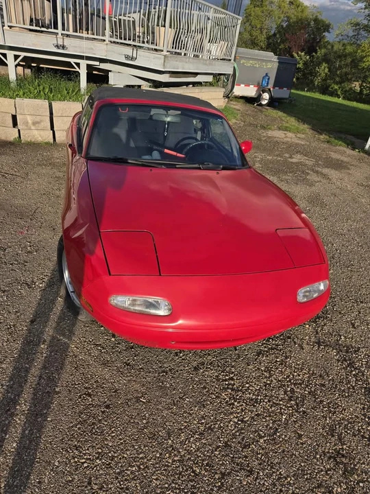 1990 Mazda NA MX-5 Miata - Image 5 of 11
