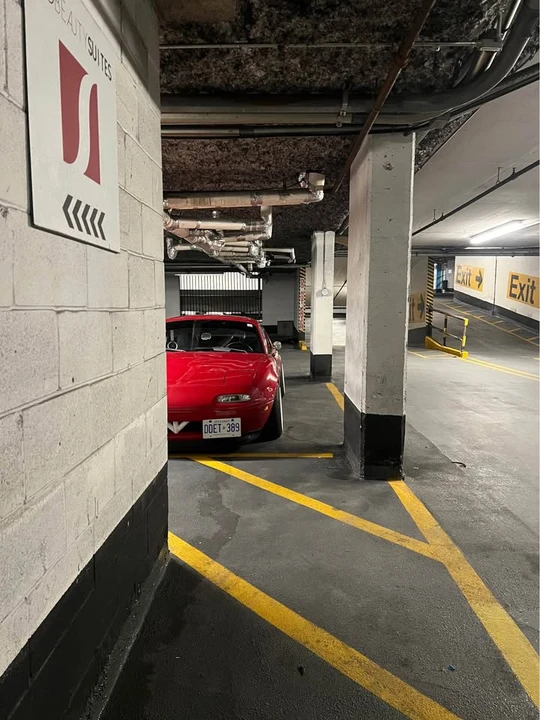 1990 Mazda NA MX-5 Miata - Image 7 of 10