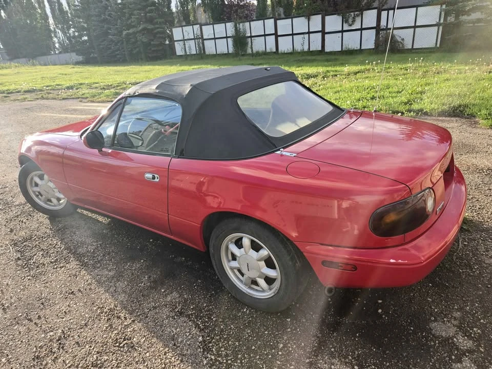 1990 Mazda NA MX-5 Miata - Image 11 of 11