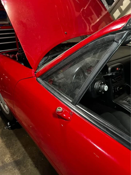 1990 Mazda NA MX-5 Miata - Image 9 of 9