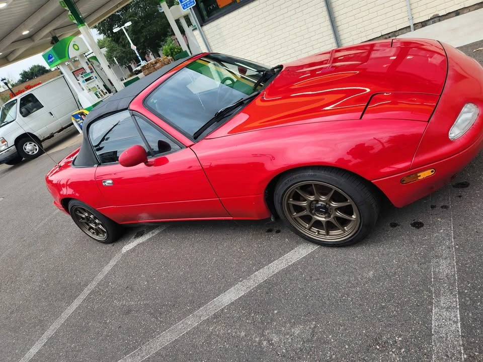 1990 Mazda NA MX-5 Miata - Image 7 of 10