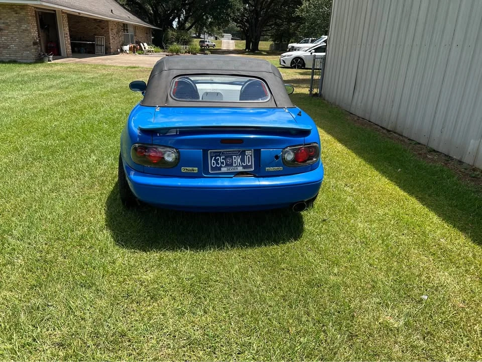 1990 Mazda NA MX-5 Miata - Image 6 of 15