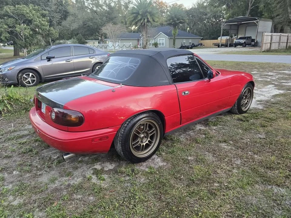 1990 Mazda NA MX-5 Miata - Image 6 of 11