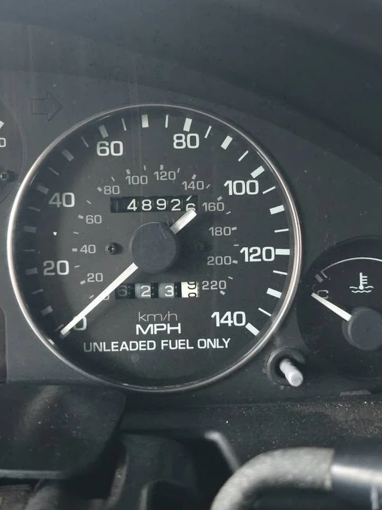 1990 Mazda NA MX-5 Miata - Image 8 of 11