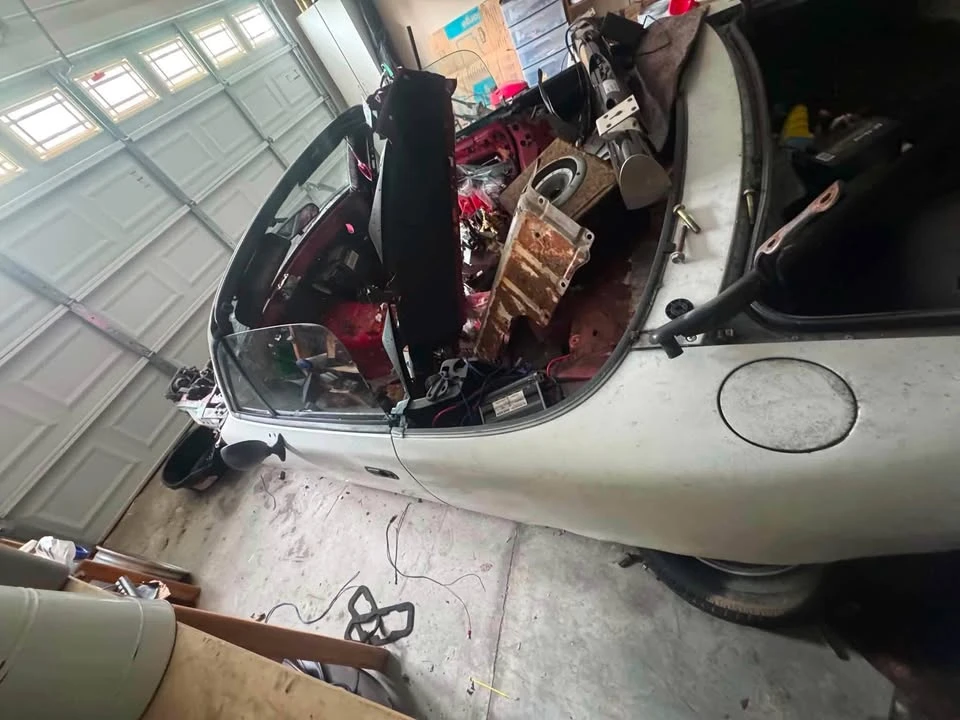 1990 Mazda NA MX-5 Miata - Image 6 of 7