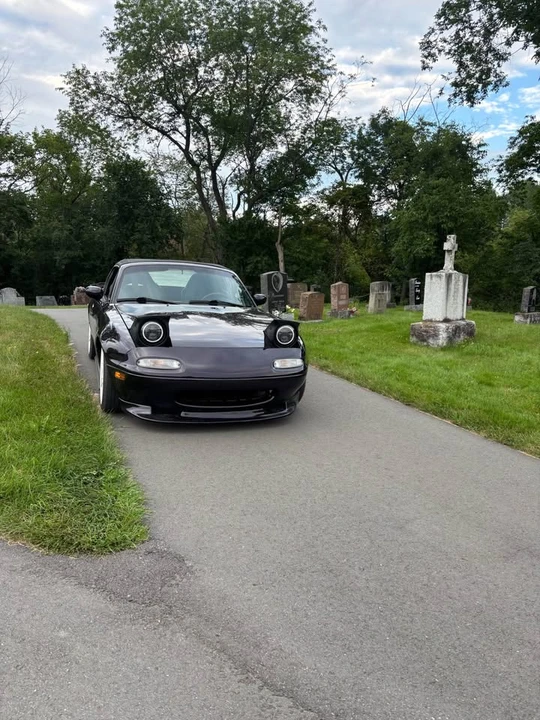 1990 Mazda NA MX-5 Miata - Image 3 of 8