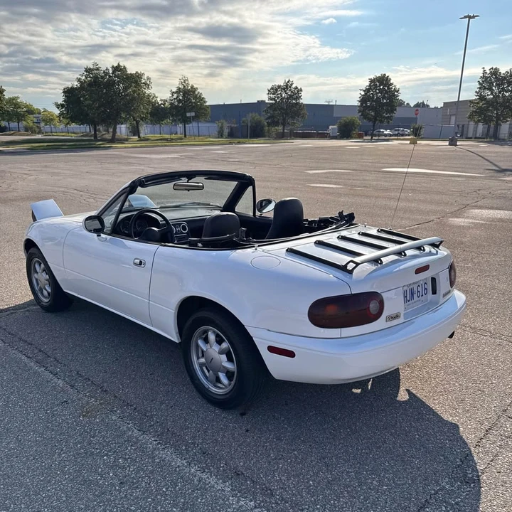 1990 Mazda NA MX-5 Miata - Image 4 of 10