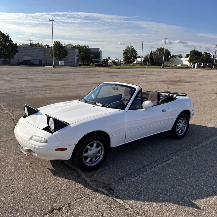 1990 Mazda NA MX-5 Miata - Image 10 of 10