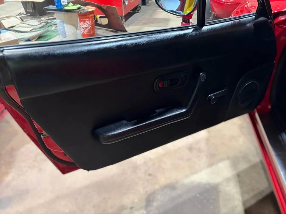 1990 Mazda NA MX-5 Miata - Image 12 of 19