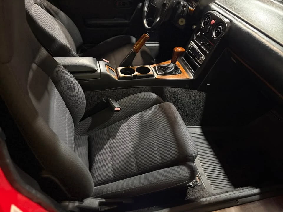 1990 Mazda NA MX-5 Miata - Image 9 of 19