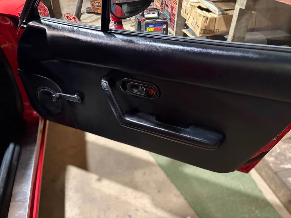 1990 Mazda NA MX-5 Miata - Image 10 of 19