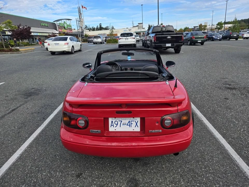 1990 Mazda NA MX-5 Miata - Image 5 of 11