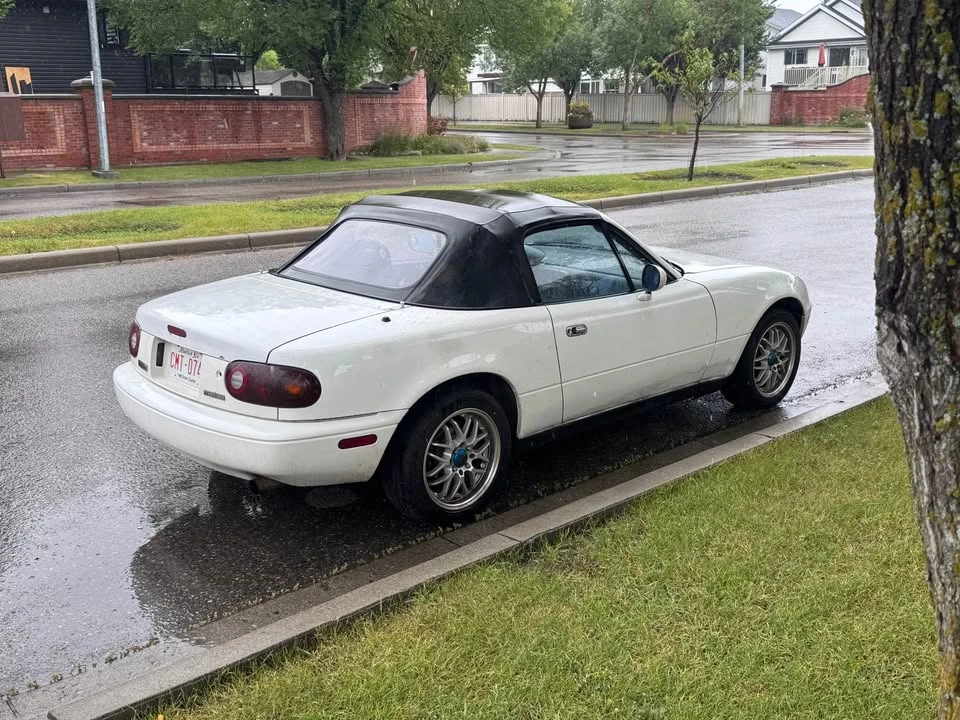 1990 Mazda NA MX-5 Miata - Image 3 of 3