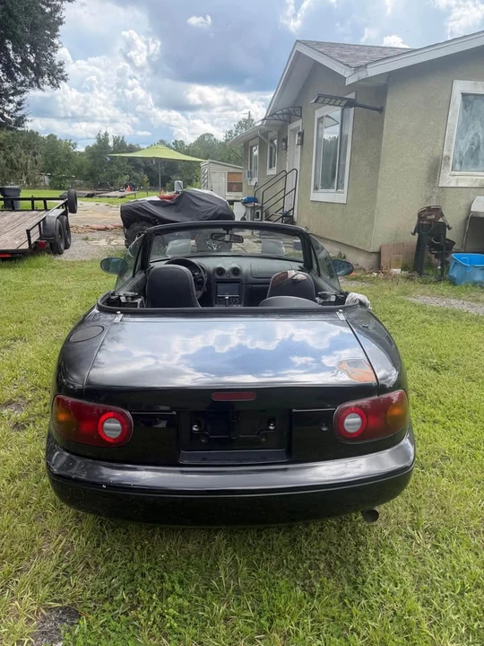 1990 Mazda NA MX-5 Miata - Image 4 of 10