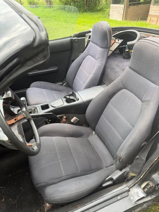1990 Mazda NA MX-5 Miata - Image 8 of 10