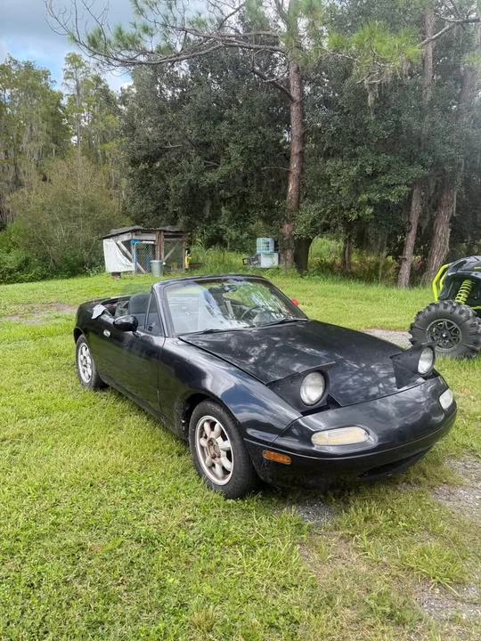 1990 Mazda NA MX-5 Miata - Image 2 of 10