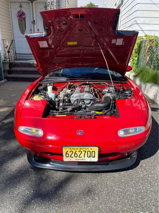 1990 Mazda NA MX-5 Miata - Image 2 of 18