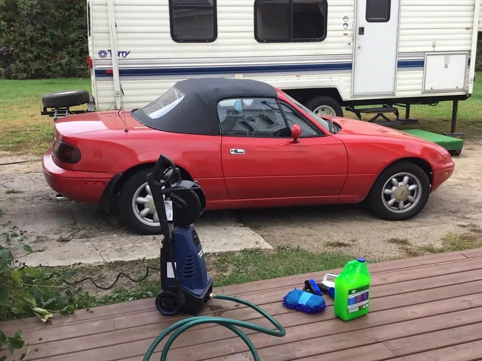 1990 Mazda NA MX-5 Miata - Image 2 of 3