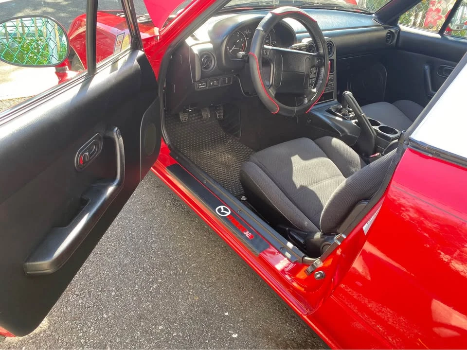 1990 Mazda NA MX-5 Miata - Image 6 of 18