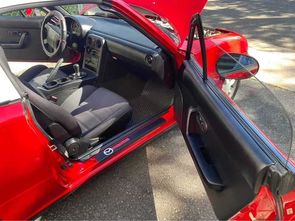 1990 Mazda NA MX-5 Miata - Image 5 of 18