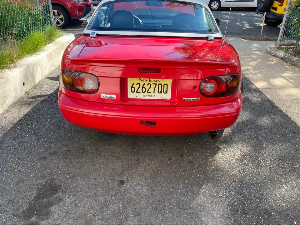 1990 Mazda NA MX-5 Miata - Image 12 of 18