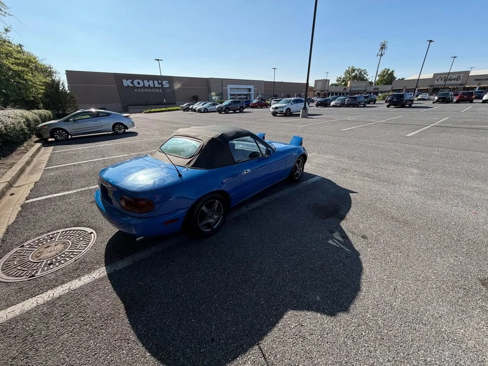 1990 Mazda NA MX-5 Miata - Image 6 of 16