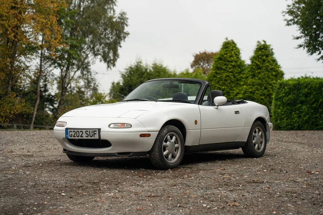 1990 Mazda NA MX-5 Miata - Image 2 of 30