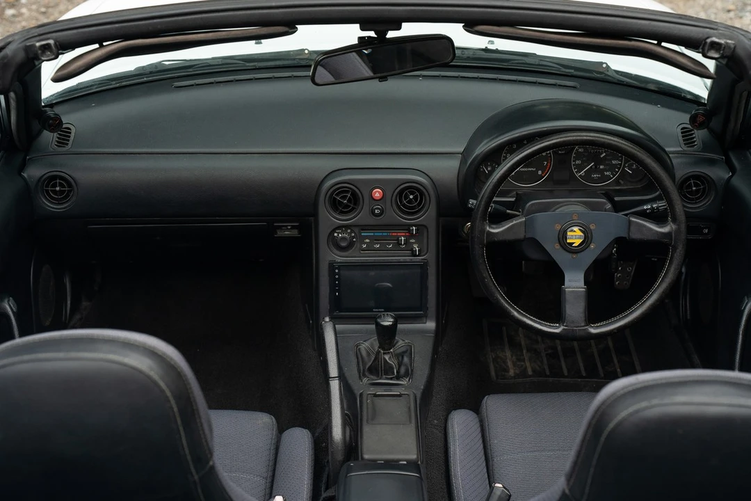1990 Mazda NA MX-5 Miata - Image 24 of 30