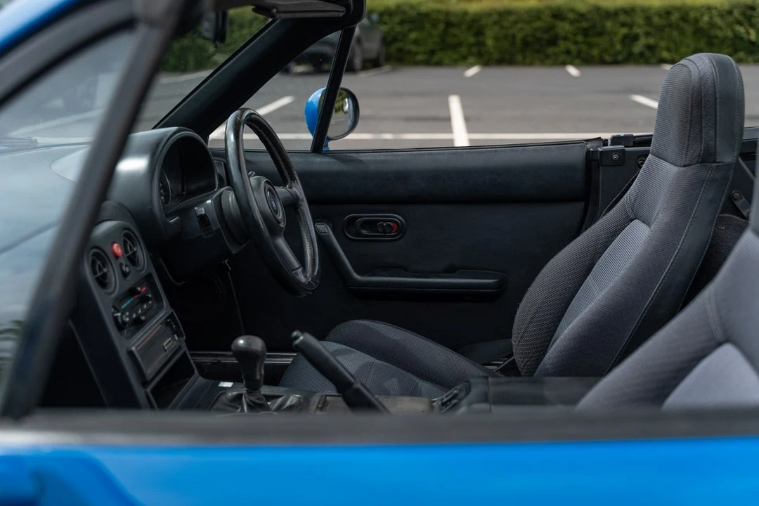 1990 Mazda NA MX-5 Miata - Image 27 of 30