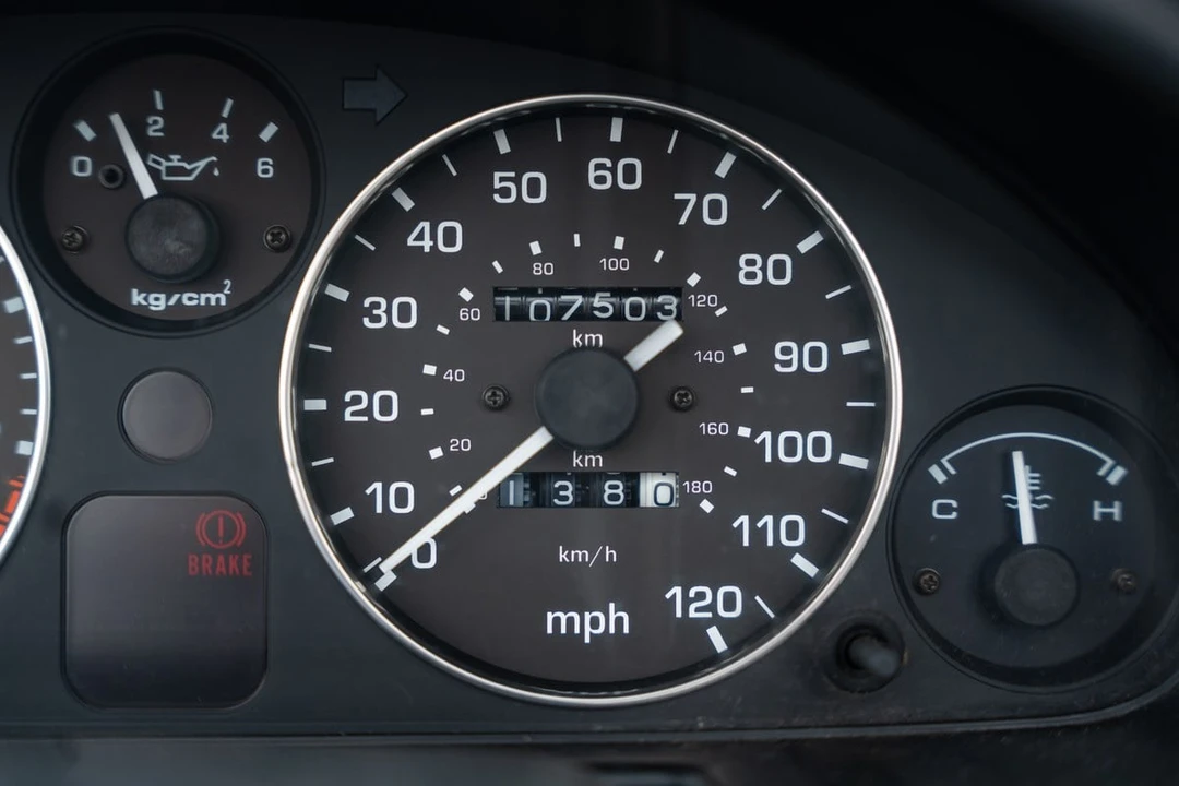 1990 Mazda NA MX-5 Miata - Image 26 of 30