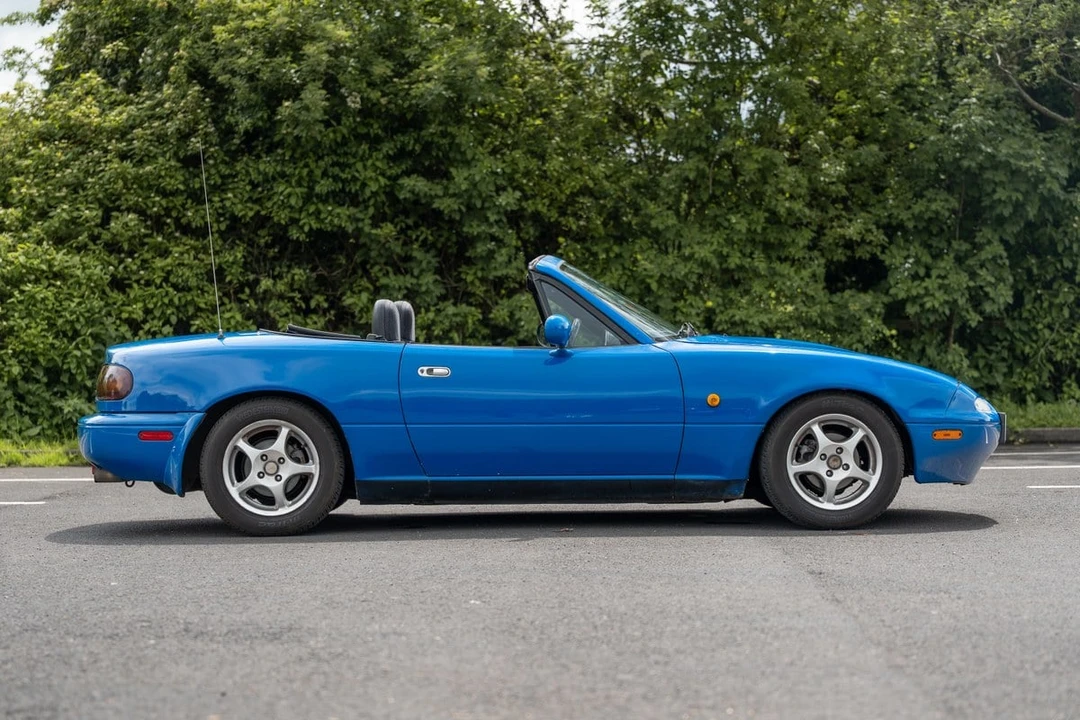 1990 Mazda NA MX-5 Miata - Image 7 of 30