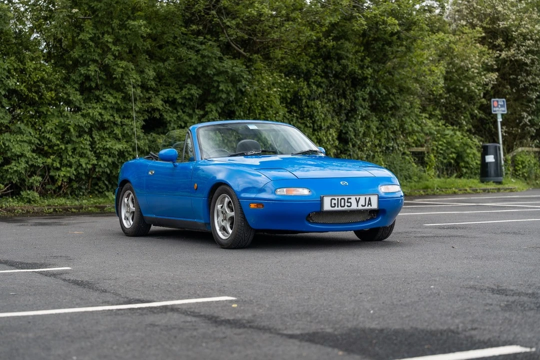 1990 Mazda NA MX-5 Miata - Image 4 of 30
