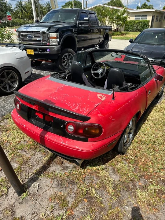 1990 Mazda NA MX-5 Miata - Image 2 of 8