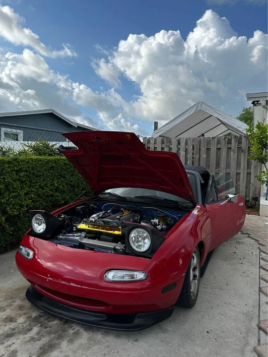 1990 Mazda NA MX-5 Miata - Image 4 of 8
