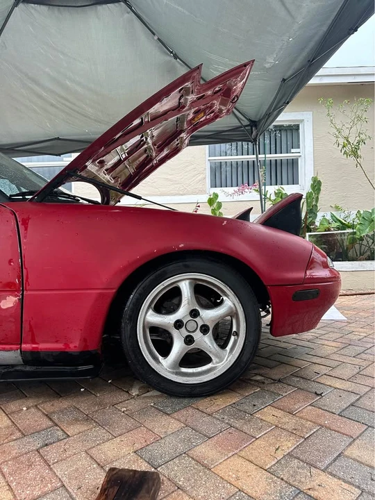 1990 Mazda NA MX-5 Miata - Image 7 of 8