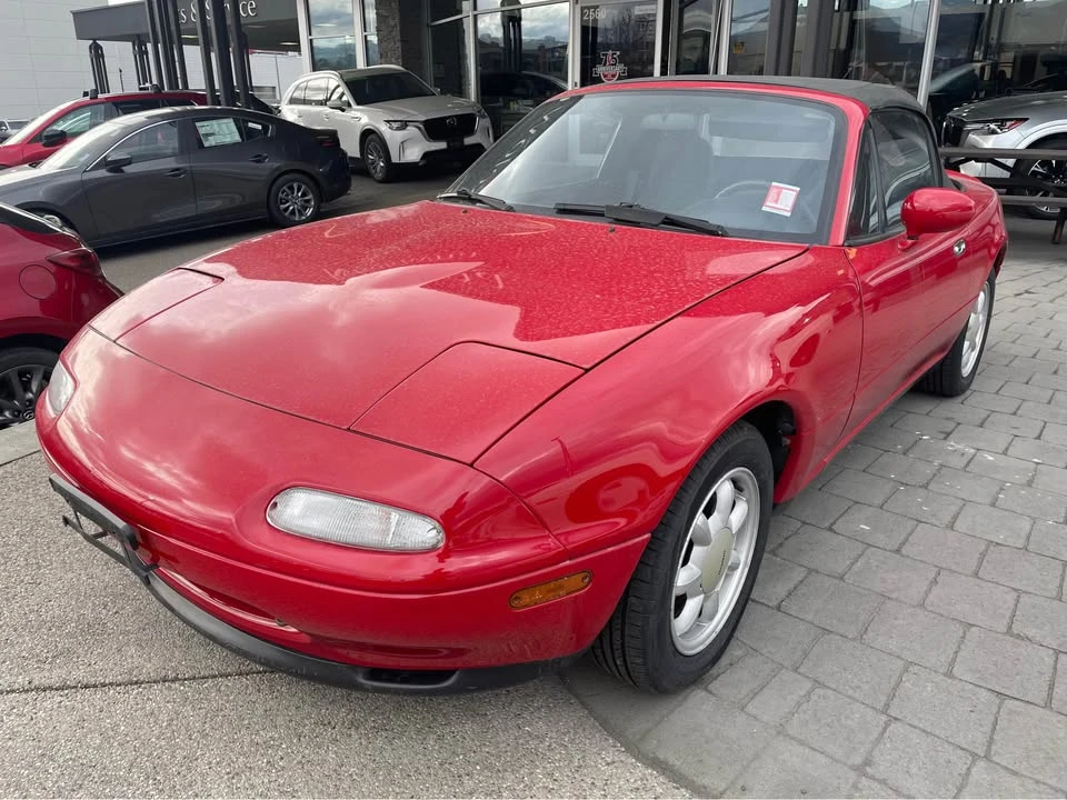 1990 Mazda NA MX-5 Miata - Image 2 of 5