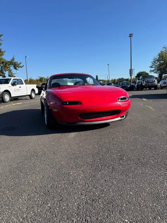 1990 Mazda NA MX-5 Miata - Image 2 of 11