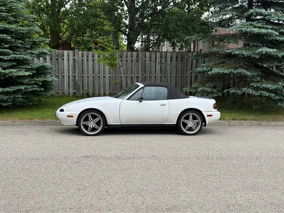 1990 Mazda NA MX-5 Miata - Image 2 of 9