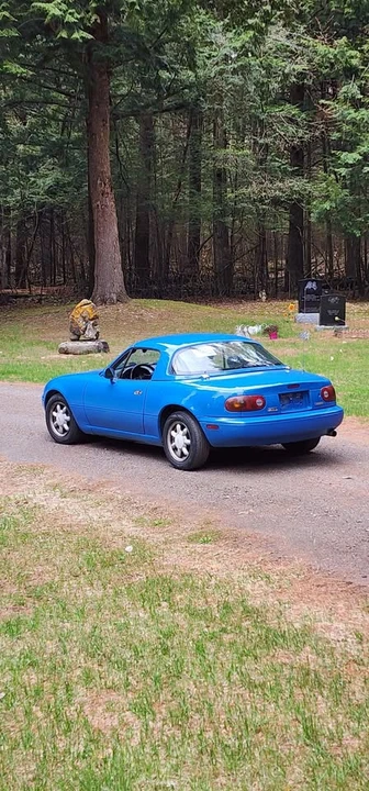 1990 Mazda NA MX-5 Miata - Image 8 of 19
