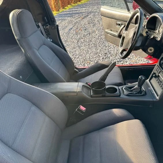 1990 Mazda NA MX-5 Miata - Image 5 of 5