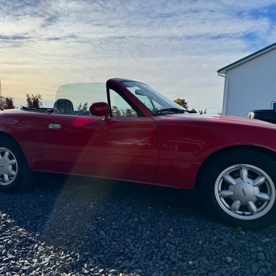 1990 Mazda NA MX-5 Miata - Image 3 of 5