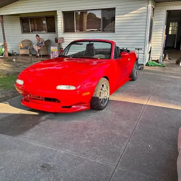 1990 Mazda MX-5 Club Convertible 2D