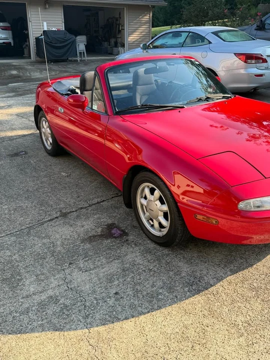 1990 Mazda NA MX-5 Miata - Image 5 of 8