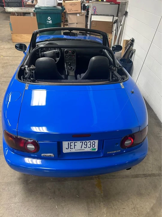 1990 Mazda NA MX-5 Miata - Image 4 of 7