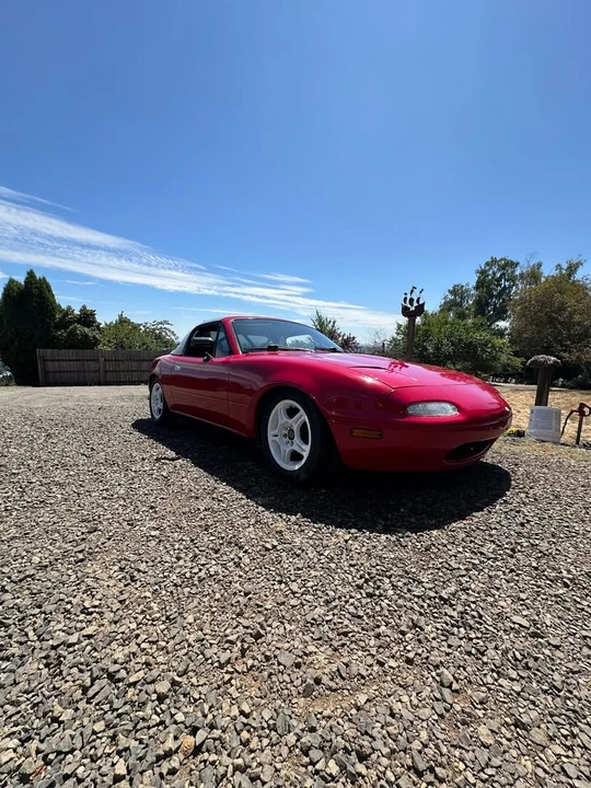 1990 Mazda NA MX-5 Miata - Image 4 of 17